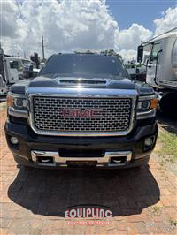 2017 GMC DENALI 3500HD 4X2 S/A FLATBED 
