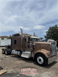 2019 Kenworth W900 6X4 T/A SLEEPER TRUCK TRA