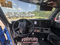 2019 Freightliner CASCADIA 6X4 T/A SLEEPER TRUCK