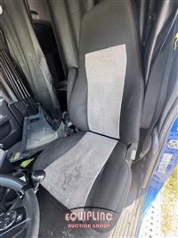 2019 Freightliner CASCADIA 6X4 T/A SLEEPER TRUCK