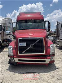 2015 VOLVO TRUCK VNL