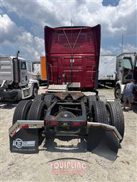 2015 VOLVO TRUCK VNL