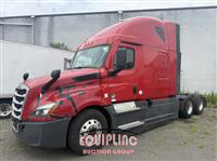 2020 Freightliner CASCADIA 6X4 T/A SLEEPER TRUCK