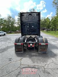 2018 Freightliner CASCADIA 6X4 T/A SLEEPER TRUCK