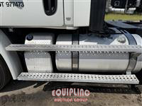 2013 Freightliner CA113DC 4X2 S/A DAY CAB TRUCK 