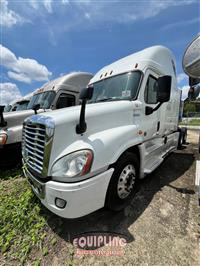 2018 Freightliner CASCADIA 125 6X4 T/A SLEEPER T