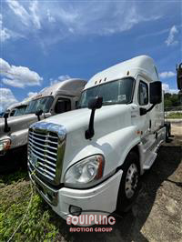 2018 Freightliner CASCADIA 125 6X4 T/A SLEEPER T