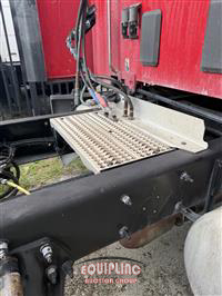 2019 Peterbilt 579 6X4 T/A SLEEPER TRUCK TRAC
