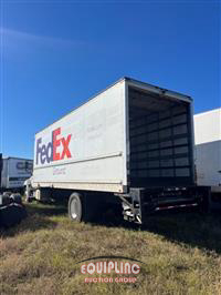 2014 Hino 268A 26' Box Truck
