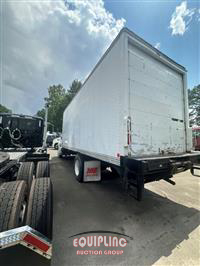 2010 Hino 338 22' BOX TRUCK
