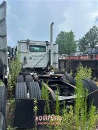 2009 Volvo VNM