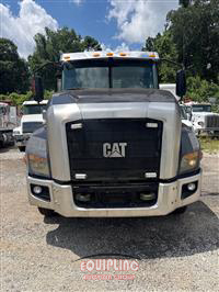 2013 Caterpillar CT660L