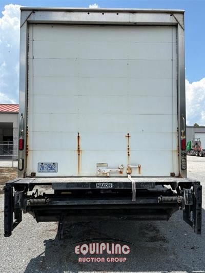 2016 Hino 268A 26' Box Truck