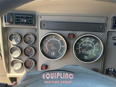 2007 Kenworth T300 6X4 T/A FLATBED