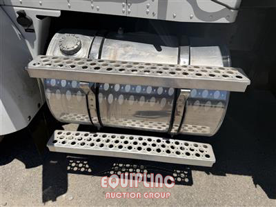 2007 Kenworth T300 6X4 T/A FLATBED