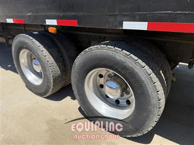 2007 Kenworth T300 6X4 T/A FLATBED