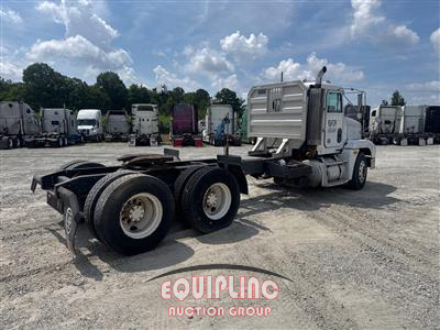 1993 Freightliner FLD120