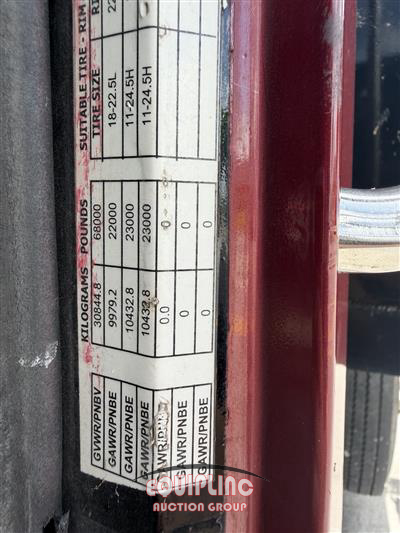 2006 Peterbilt 357 TRI/A DUMP TRUCK