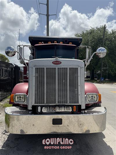 2006 Peterbilt 357 TRI/A DUMP TRUCK
