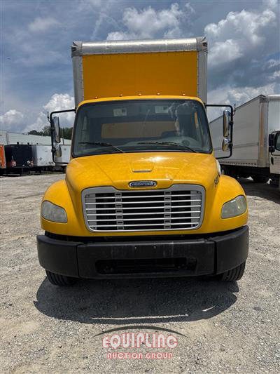 2013 Freightliner M2