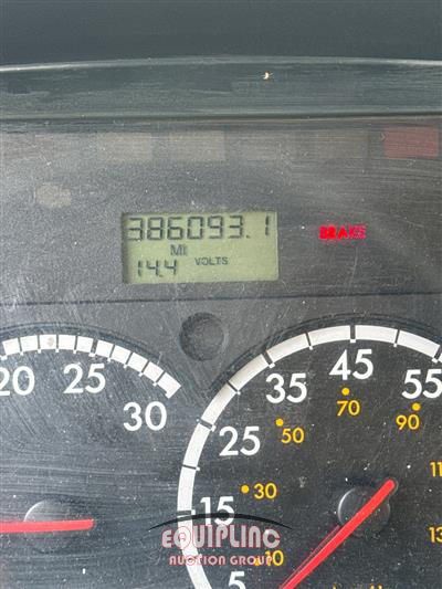 2013 Freightliner M2