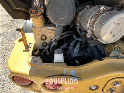 2019 Caterpillar 908M WHEEL LOADER