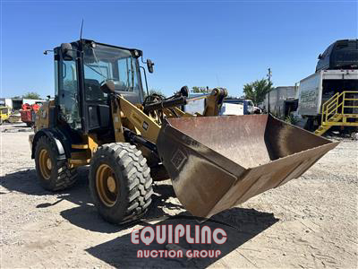 2019 Caterpillar 908M WHEEL LOADER