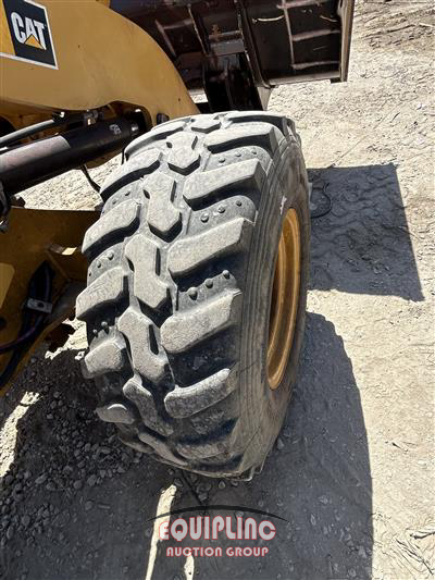 2019 Caterpillar 908M WHEEL LOADER