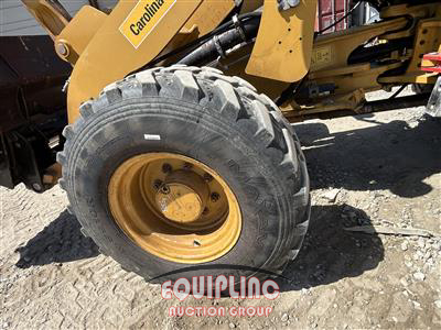 2019 Caterpillar 908M WHEEL LOADER