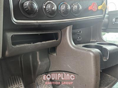 2025 Kenworth W900 6X4 T/A SLEEPER TRUCK TRA