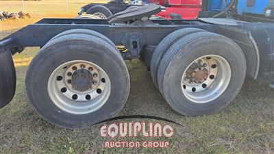 2020 Kenworth T680 6X4 T/A SLEEPER TRUCK TRA