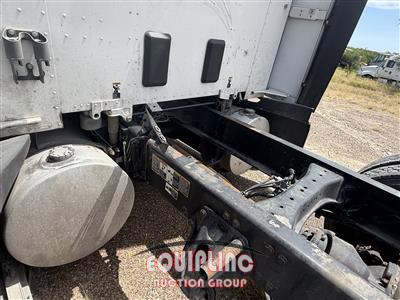 2019 Kenworth T680 6X4 T/A SLEEPER TRUCK TRA