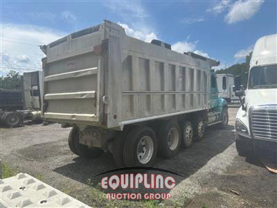2014 Freightliner Columbia