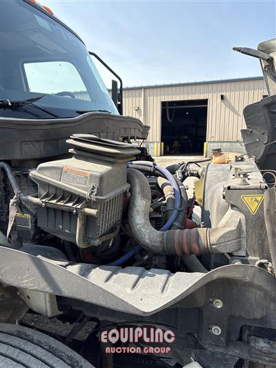 2020 International 4300 26FT T/A NON CDL BOX TRUC