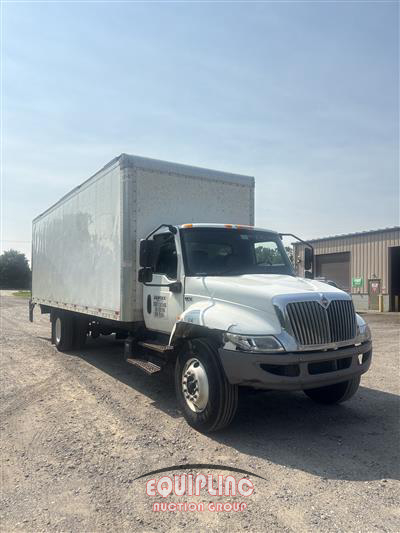 2020 International 4300 26FT T/A NON CDL BOX TRUC