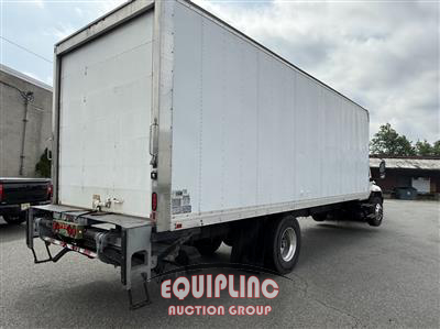 2020 International MV607 4X2 S/A 26FT NON CDL BOX