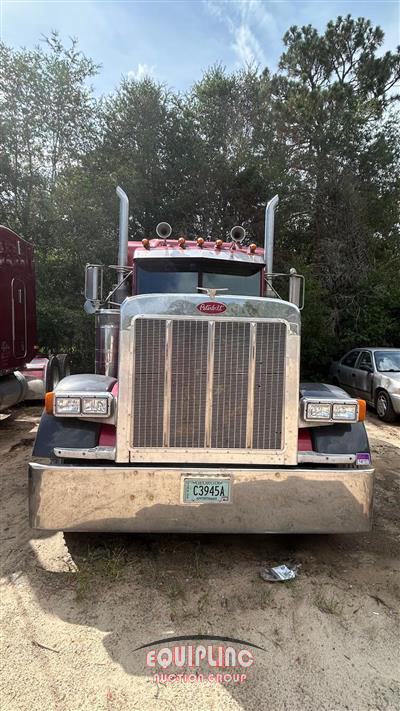 2005 Peterbilt 379