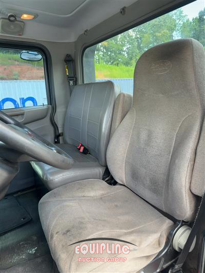 2019 Peterbilt 337 4X2 S/A ROLLBACK TRUCK