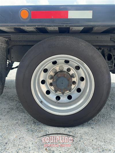 2019 Peterbilt 337 4X2 S/A ROLLBACK TRUCK