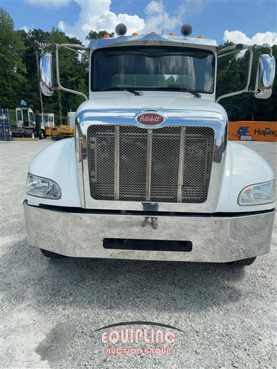 2019 Peterbilt 337 4X2 S/A ROLLBACK TRUCK