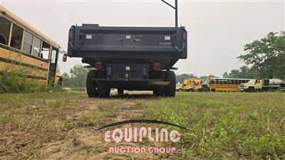 2023 Ford F350 4X2 S/A DUMP TRUCK