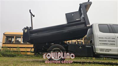 2023 Ford F350 4X2 S/A DUMP TRUCK