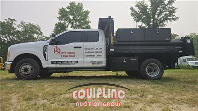 2023 Ford F350 4X2 S/A DUMP TRUCK