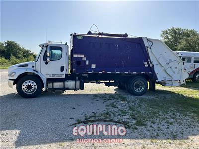 2019 Freightliner M2 4X2 S/A REAR LOAD GARBAGE T