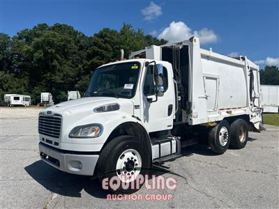 2012 Freightliner M2106 4X2 S/A GARBAGE TRUCK WI