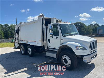 2012 Freightliner M2106 4X2 S/A GARBAGE TRUCK WI