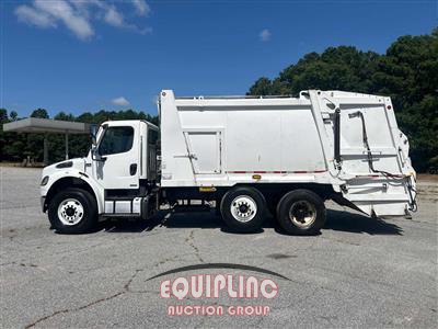 2012 Freightliner M2106 4X2 S/A GARBAGE TRUCK WI