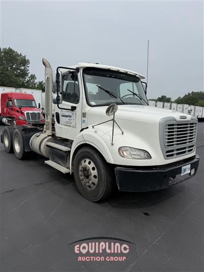 2018 Freightliner M2 6X4 T/A DAY CAB TRUCK 