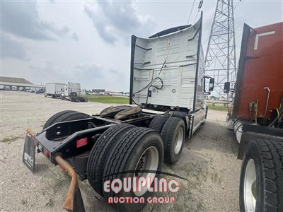 2019 Volvo VNL 6X4 T/A SLEEPER TRUCK TRAC