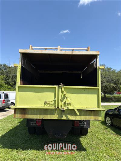 2004 Ford F-750